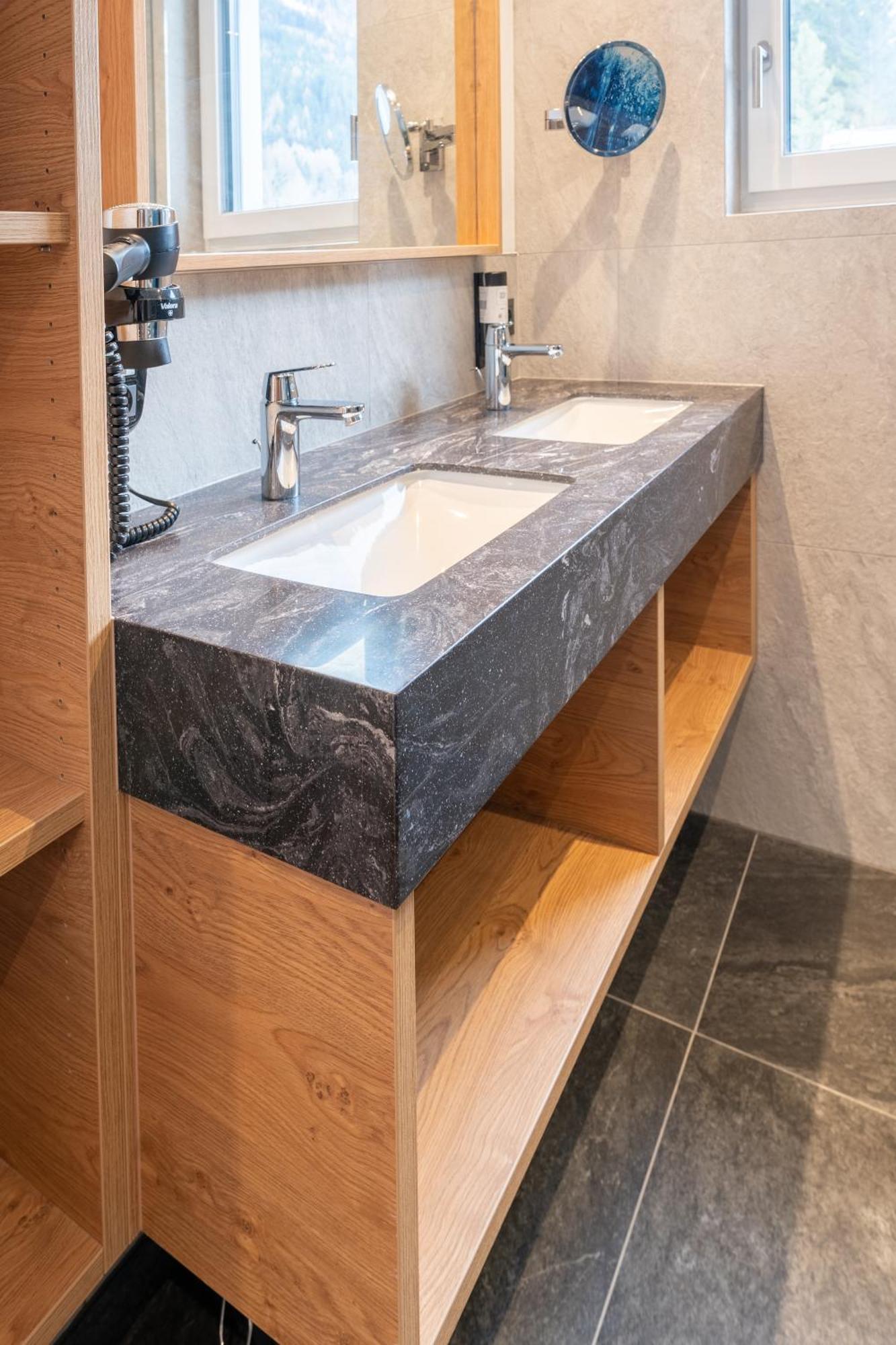 טוונג Alpenresidenz Hotel Gell מראה חיצוני תמונה
